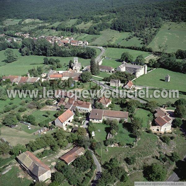 Photo aérienne de Ozenay