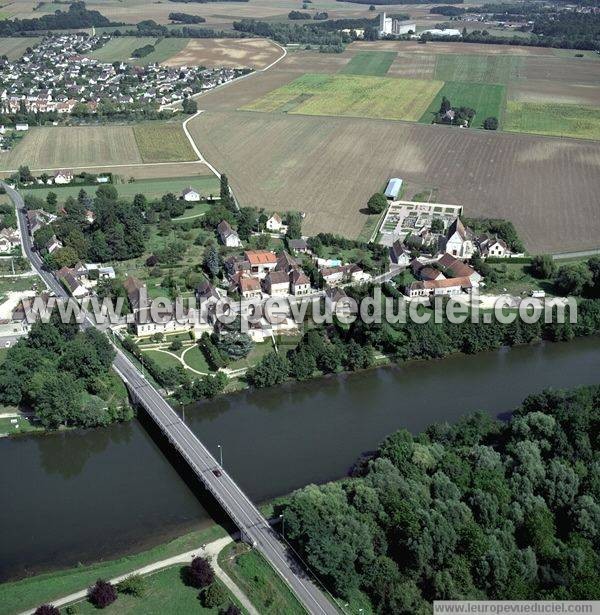 Photo aérienne de Bonnard