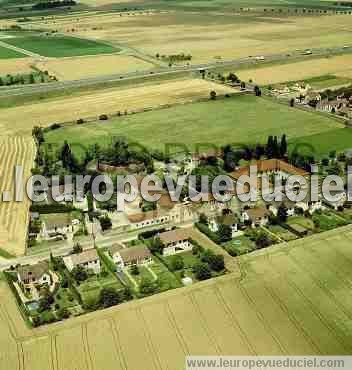 Photo aérienne de Agencourt