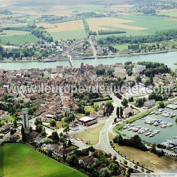 Photo aérienne de Losne