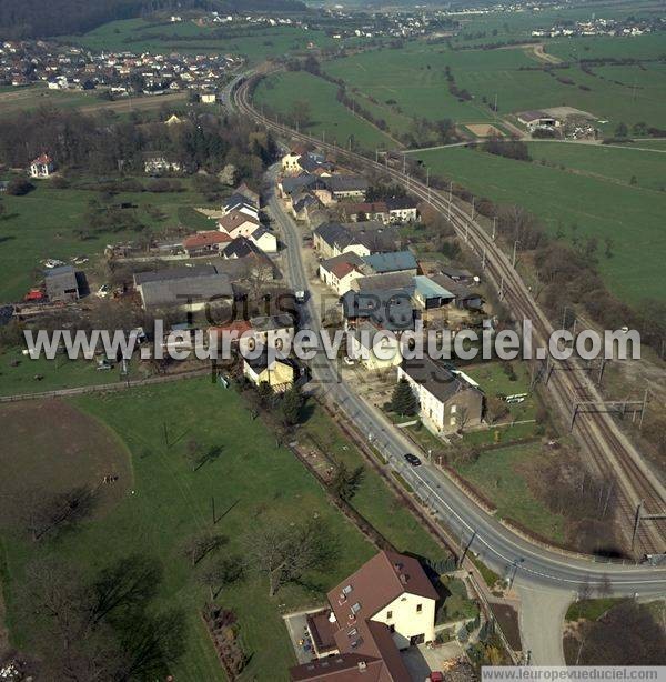 Photo aérienne de Schrassig