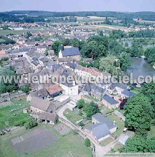 Photo aérienne de Montfort-le-Gesnois
