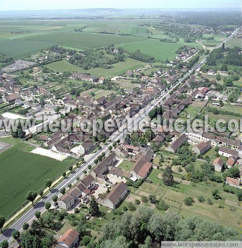 Photo aérienne de Charmoy