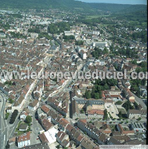 Photo aérienne de Lons-le-Saunier