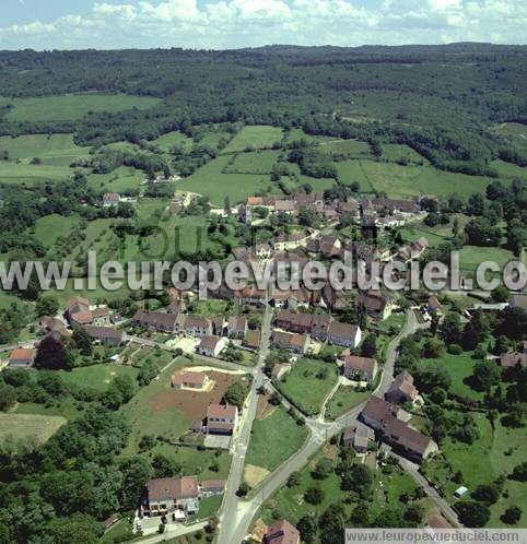 Photo aérienne de Cesancey