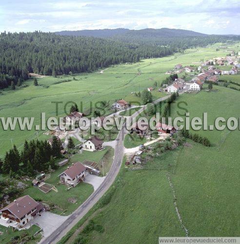 Photo aérienne de Chaux-des-Prs