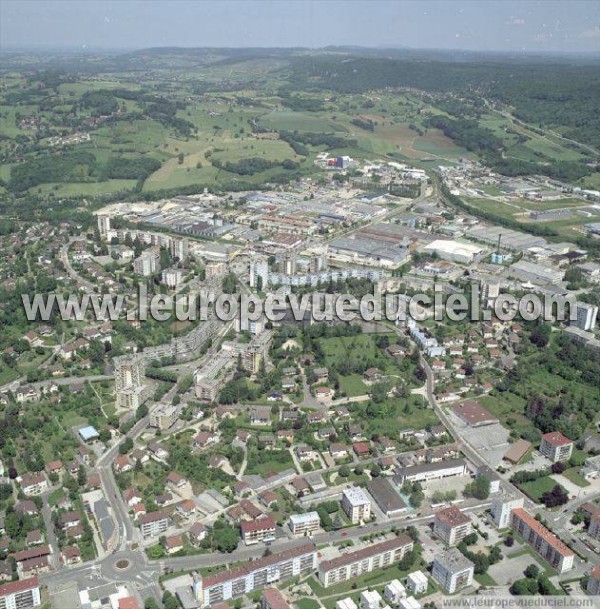 Photo aérienne de Lons-le-Saunier