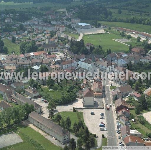 Photo aérienne de Saint-Laurent-en-Grandvaux