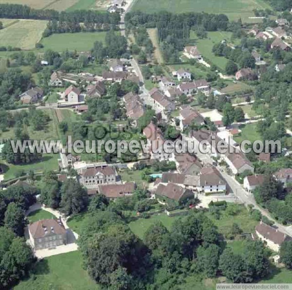 Photo aérienne de Chilly-le-Vignoble