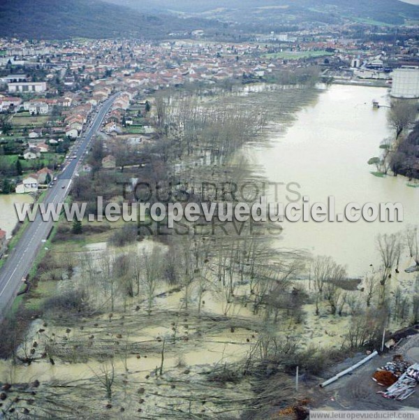 Photo aérienne de Blnod-ls-Pont--Mousson