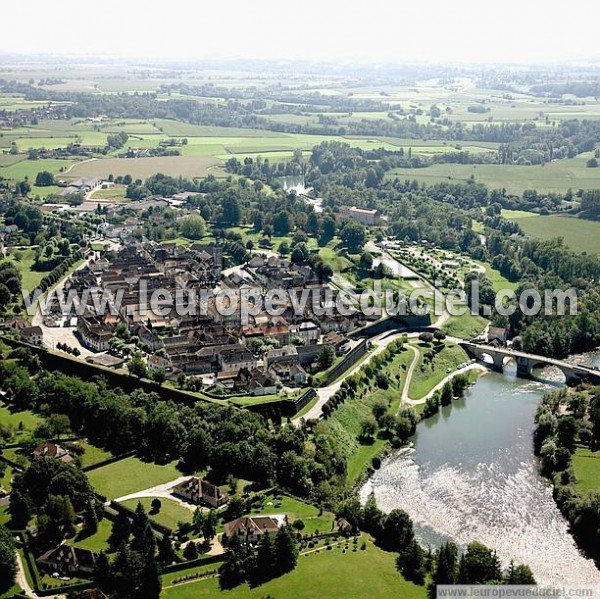 Photo aérienne de Navarrenx