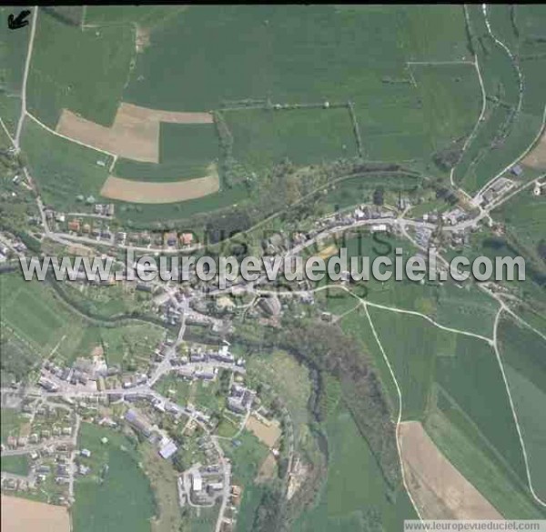 Photo aérienne de Useldange