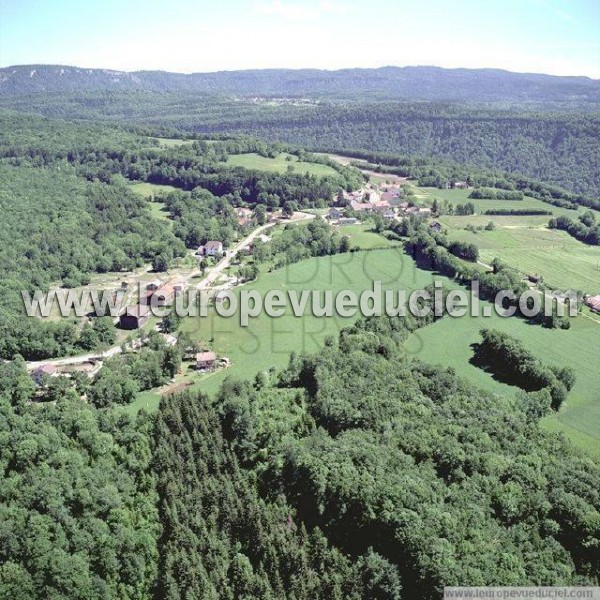 Photo aérienne de Mentrux-en-Joux