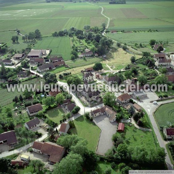 Photo aérienne de Saint-Loup