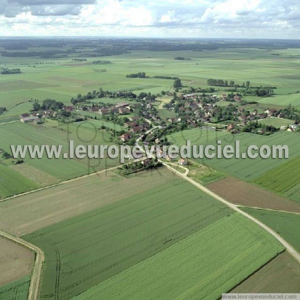 Photo aérienne de Saint-Loup