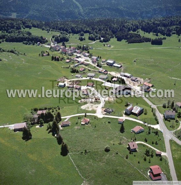 Photo aérienne de Lajoux