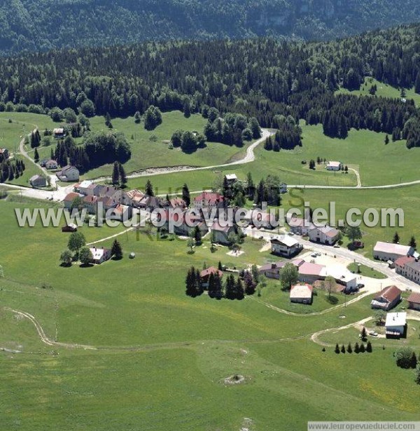 Photo aérienne de Lajoux