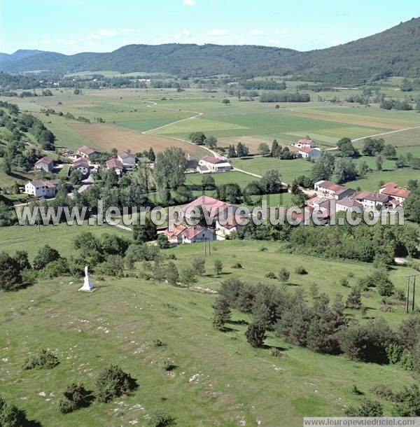 Photo aérienne de Louvenne