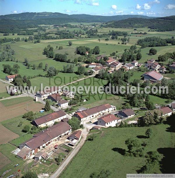 Photo aérienne de Louvenne