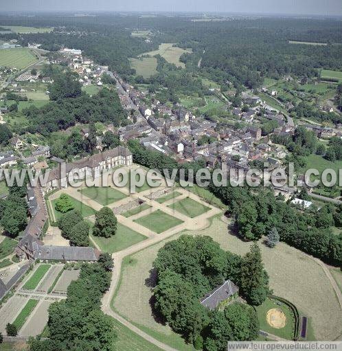 Photo aérienne de Broglie