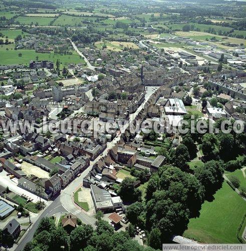 Photo aérienne de Neufchtel-en-Bray