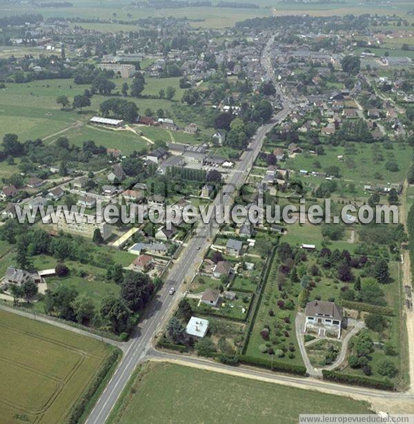 Photo aérienne de Bourg-Achard