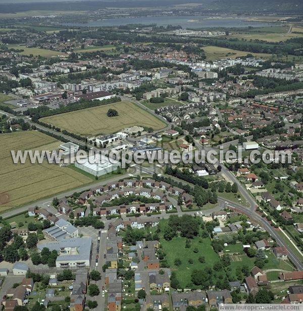 Photo aérienne de Val-de-Reuil