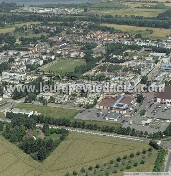 Photo aérienne de Val-de-Reuil