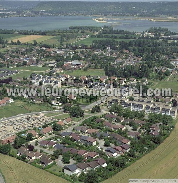 Photo aérienne de Val-de-Reuil