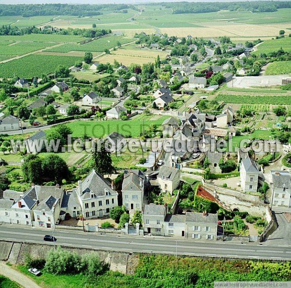 Photo aérienne de Souzay-Champigny