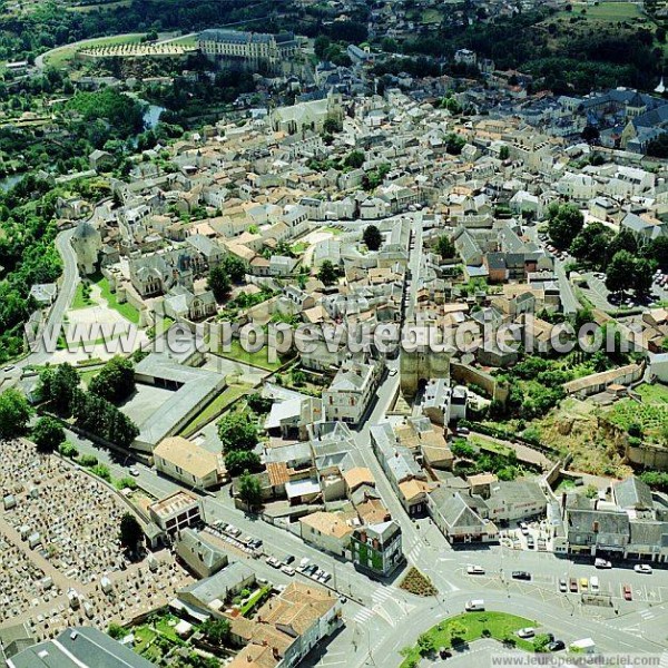 Photo aérienne de Thouars