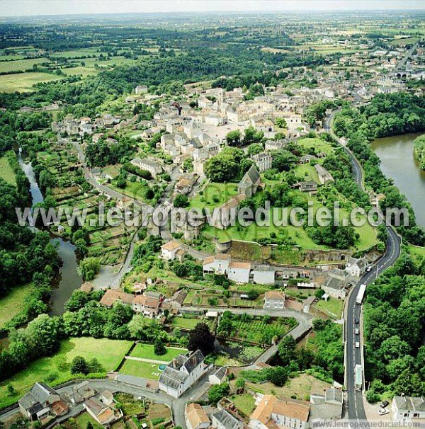 Photo aérienne de Argenton-Château