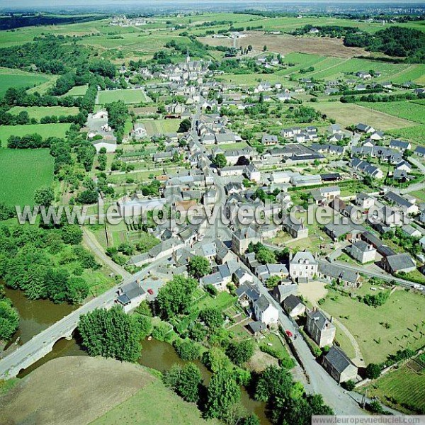 Photo aérienne de Saint-Aubin-de-Luign