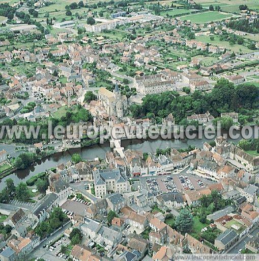 Photo aérienne de Montmorillon