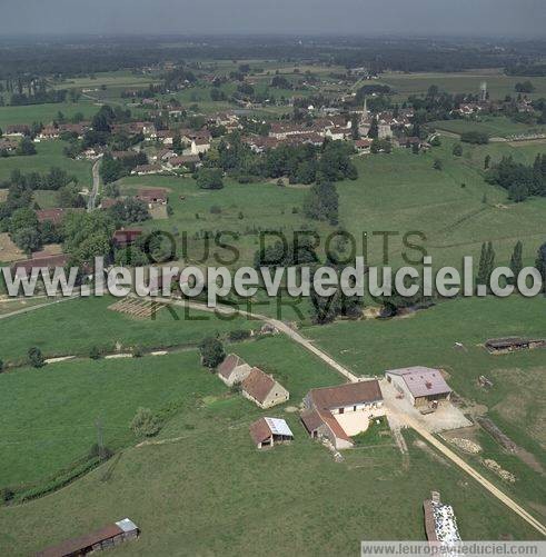 Photo aérienne de Savigny-en-Revermont