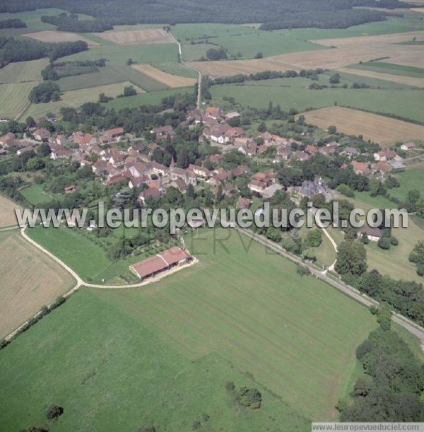 Photo aérienne de Montmirey-la-Ville