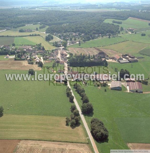 Photo aérienne de Romange