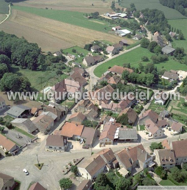 Photo aérienne de Chevigny