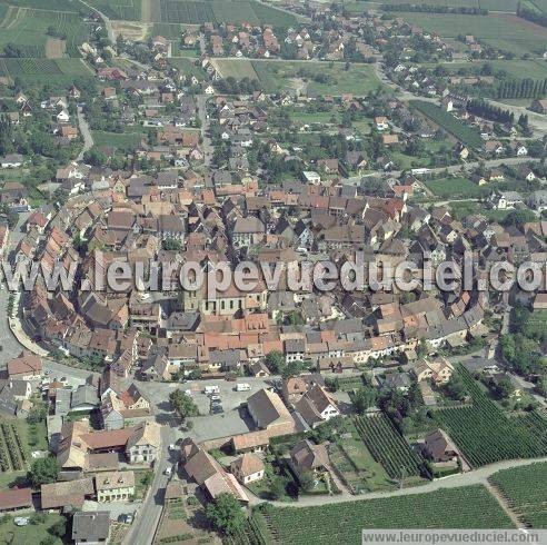 Photo aérienne de Eguisheim