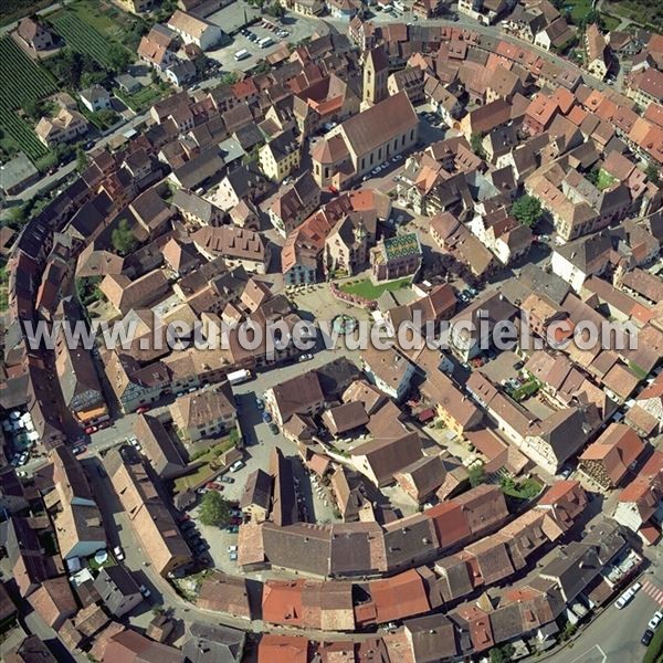 Photo aérienne de Eguisheim