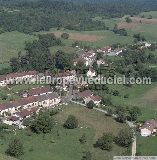 Photo aérienne de Genod