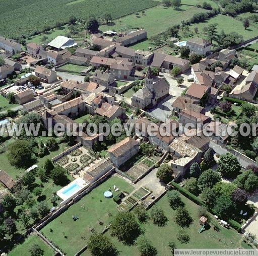 Photo aérienne de Clessé