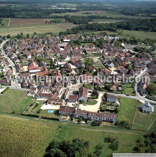 Photo aérienne de Chichery