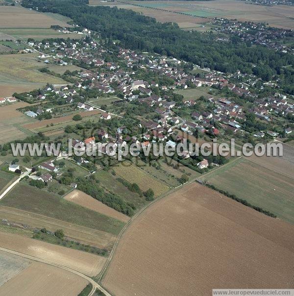 Photo aérienne de Chamvres