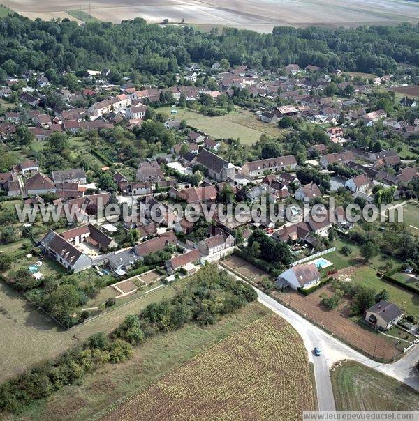 Photo aérienne de Chamvres