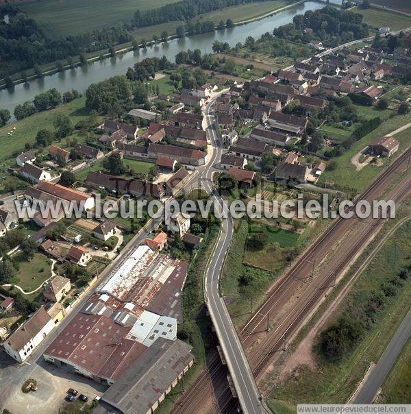 Photo aérienne de tigny