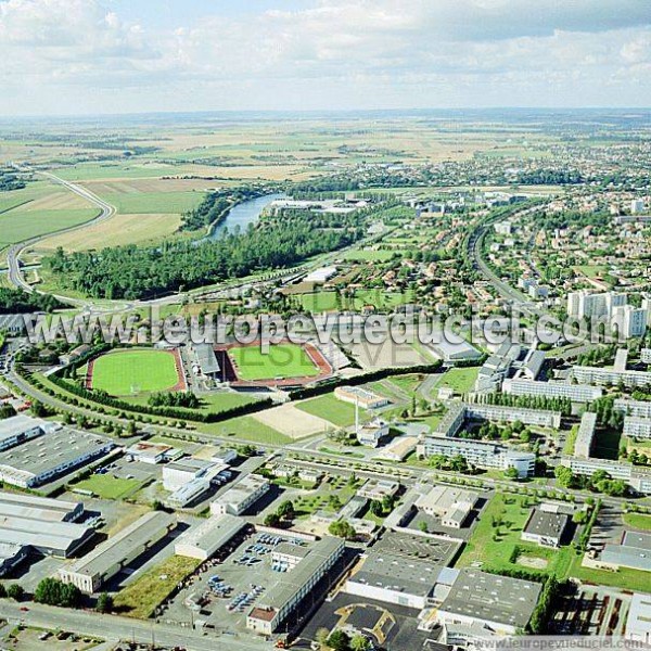 Photo aérienne de Niort