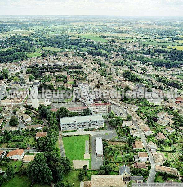 Photo aérienne de Melle