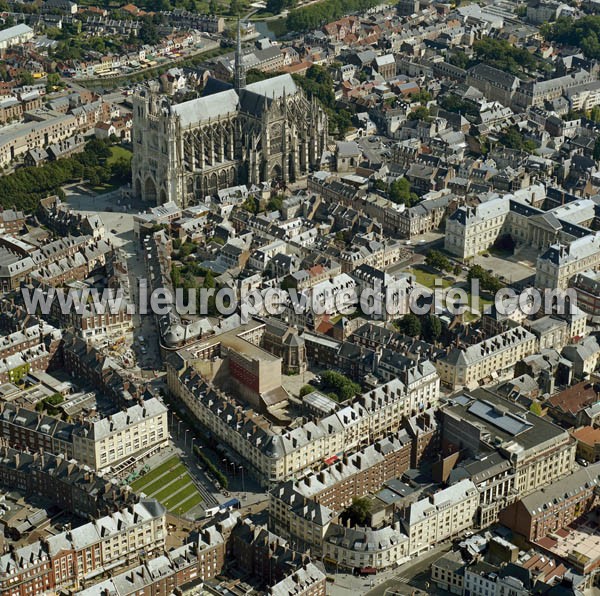 Photo aérienne de Amiens