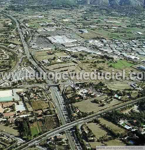 Photo aérienne de Aubagne